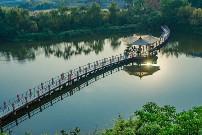 四川五月花技師學(xué)院